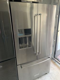 Kitchen aid French door in stainless steel