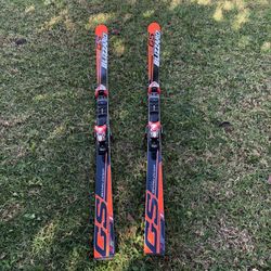 Skis