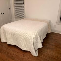 Full Bed With mattress