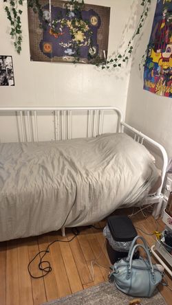 White Ikea Twin XL Bed w/ Pull Out