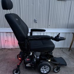 Pride Jazzy Air Electric Lift Elevating Power Wheelchair 