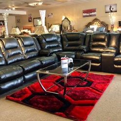 Vacherie Black Reclining Sectional / couch /Living room set