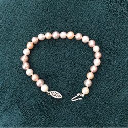 Pearl Bracelet