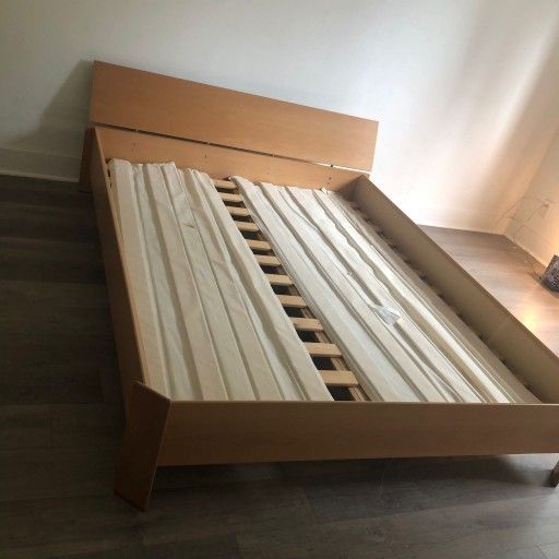 Queen Bed Frame Free