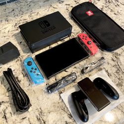 Nintendo Switch V2 In Excellent Condition