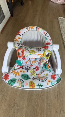 Fisher Price Sit Me Up Floorseat Portable Infant Chair with Toy