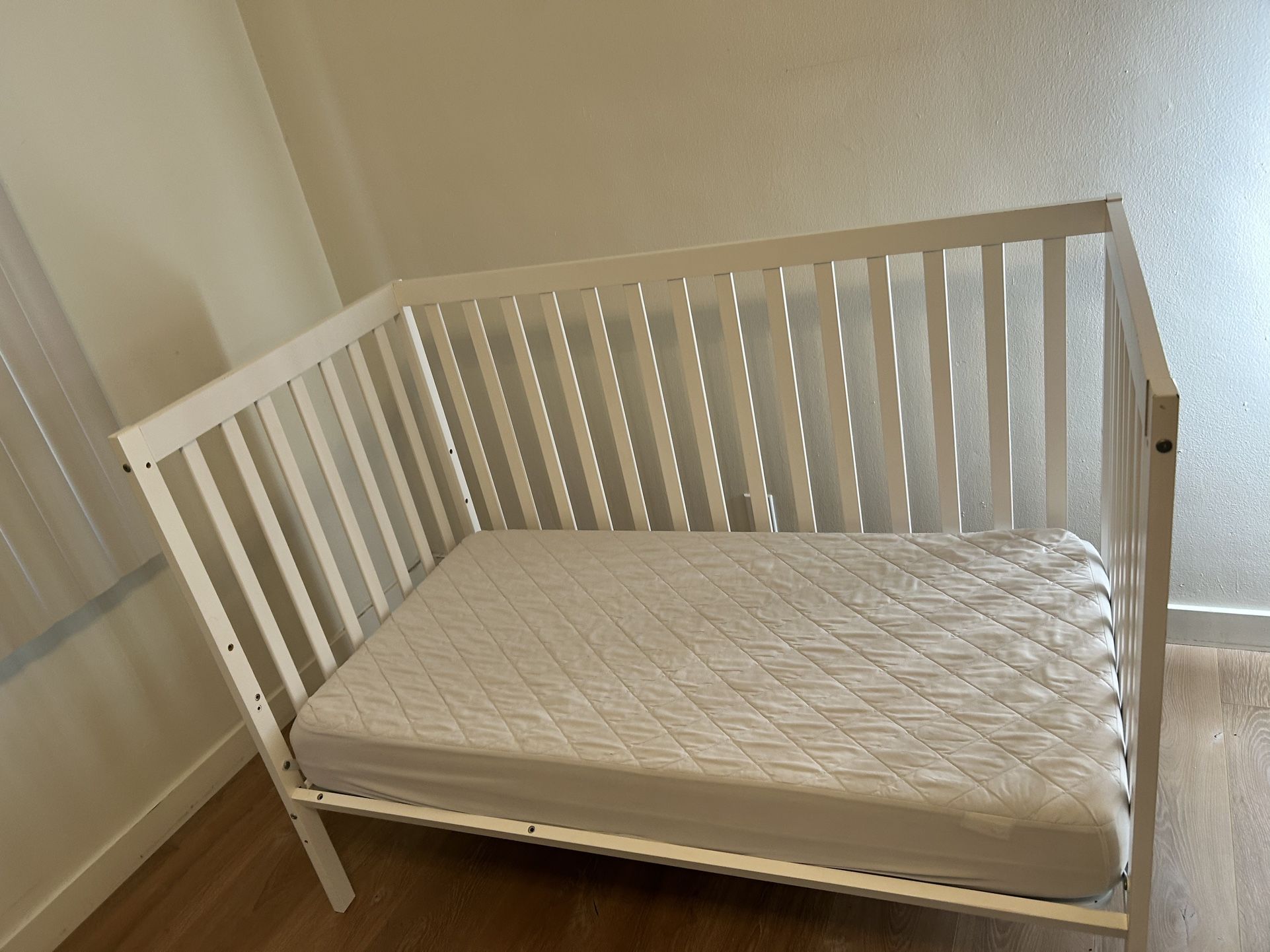 Toddler Bed With Double sided Mattress And Mattress Cover