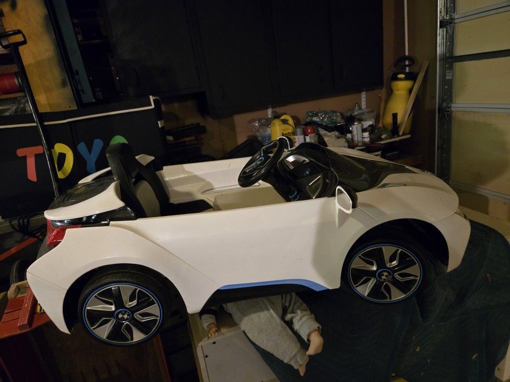 Battery Operated π Car,bmw