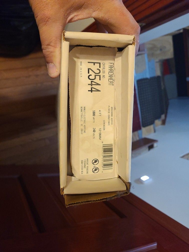 electrical baseboard heater