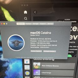 Apple MacBook