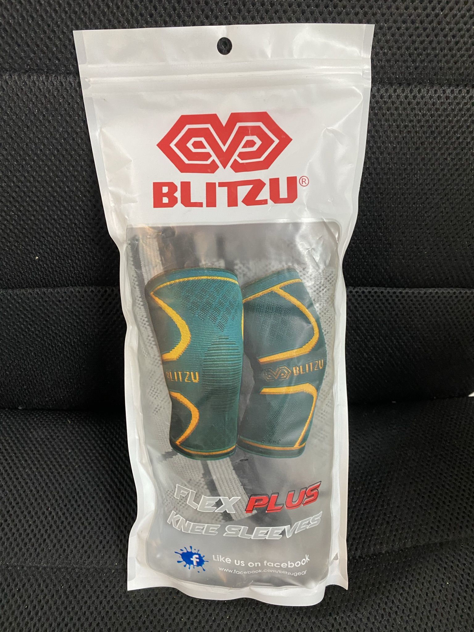 Blitzu flex plus knee sleeves