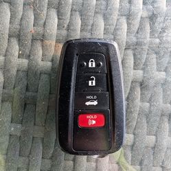 2020 Toyota Corolla hybrid key fob proximity