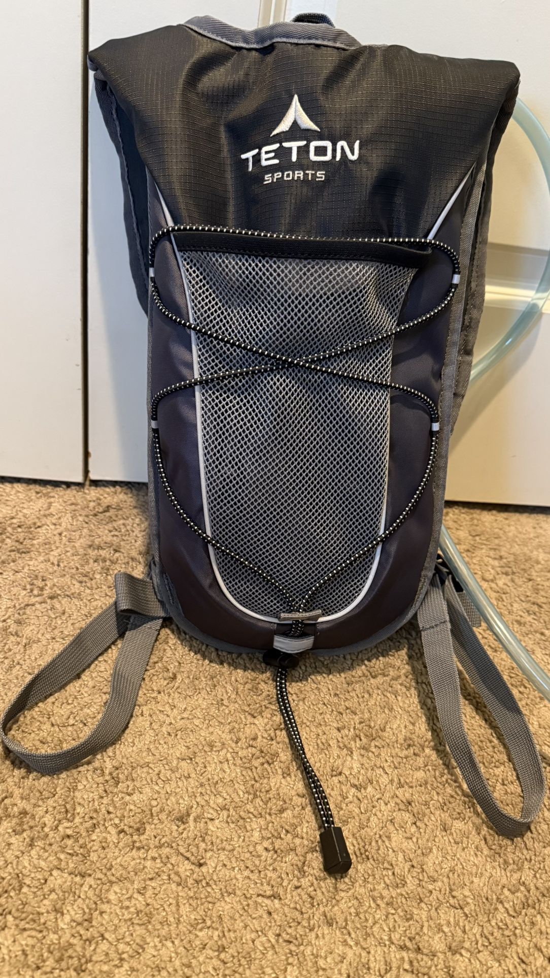 TETON Sports Hydration Pack with 2L Water Bladder – Lightweight Daypack for Hiking, Running, and Cycling