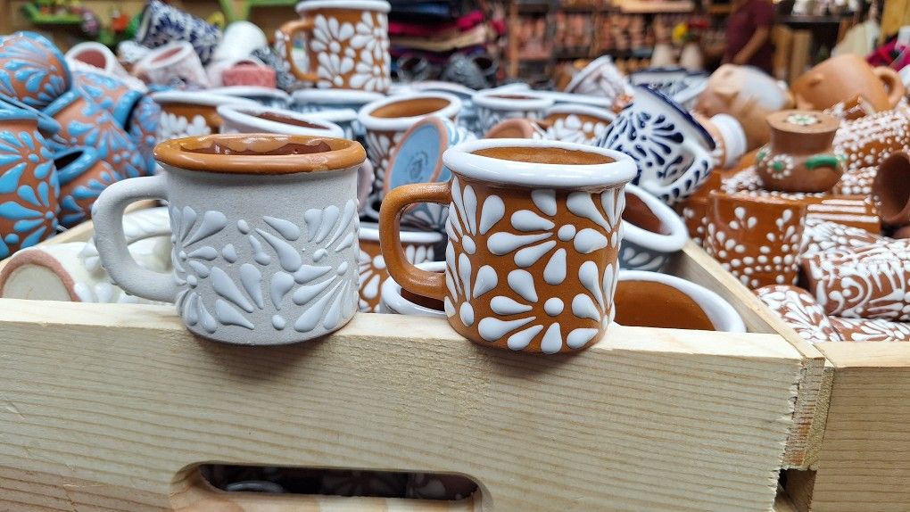 🤎Engobe Cup Tequileros 🤍 $7 Or $66 A Dozen🤎