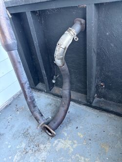 Short exhaust pipe