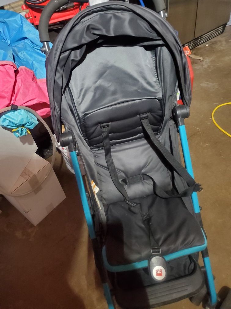 Qbit Gb stroller