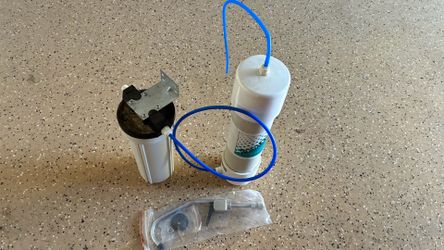 Tiny drinking water filter system