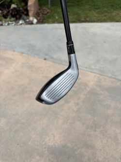 TaylorMade SLDR Golf Hybrid