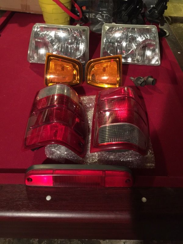 2004 ford ranger lights