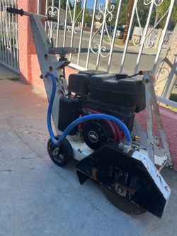 concrete cutting machine