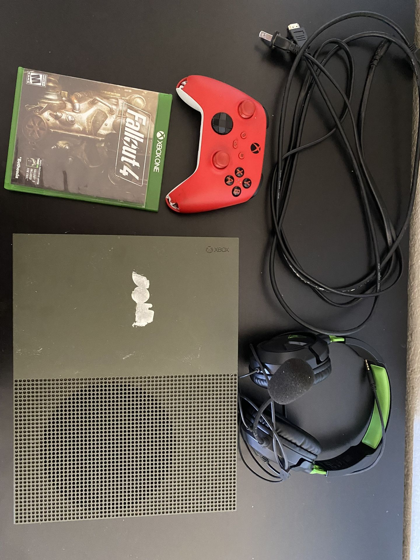 Xbox one S battlefield edition