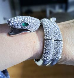 Three-dimensional Rhinestone Serpent Snake Statement Bracelet