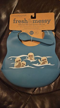 Fresh & Messy Silicone Bib & Spoon Set | Baby Otter new
