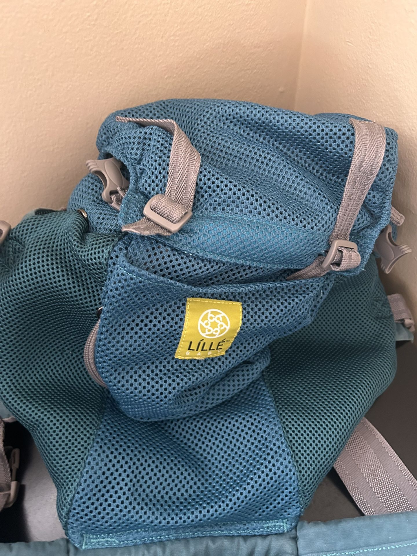 Lille Baby Carrier