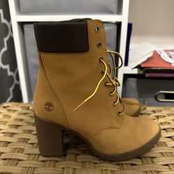 Women’s Timberlands Boots