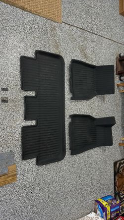 Tesla Model S aftermarket floor mats