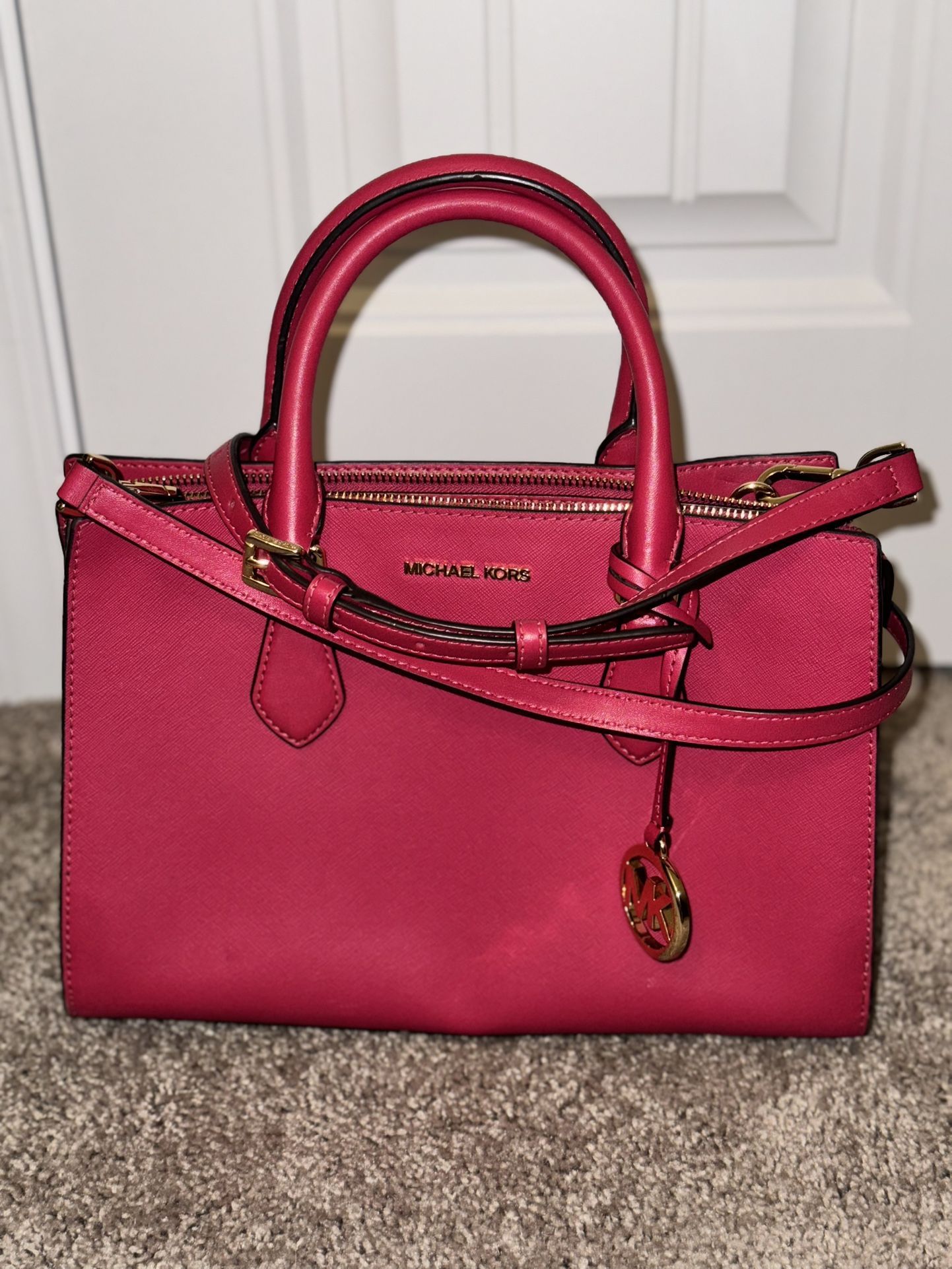 Michael Kors Sheila Medium Satchel