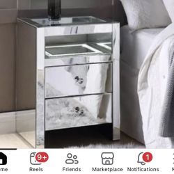 Nightstands  Mirror