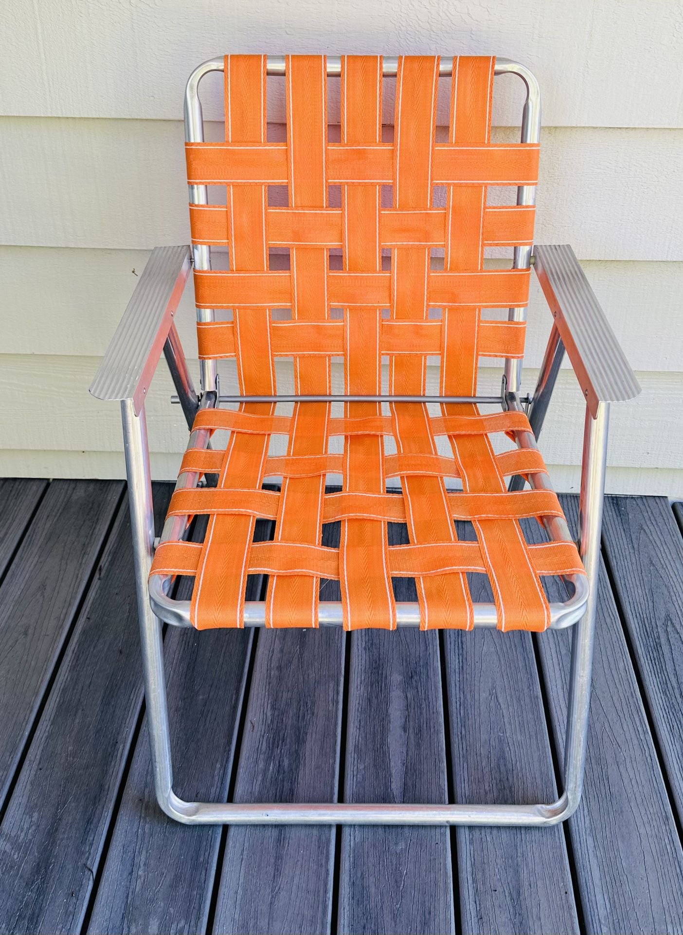 Vintage Aluminum folding webbed lawn chair. Vintage camping ! 16” ground to the seat, top of back to ground is 32”, seat width 19”.  