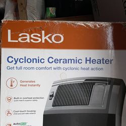 Lasko Heater $45 Firm Price New Pick Up In Van Nuys 