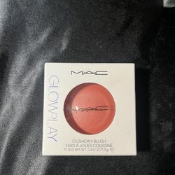 MAC blush 
