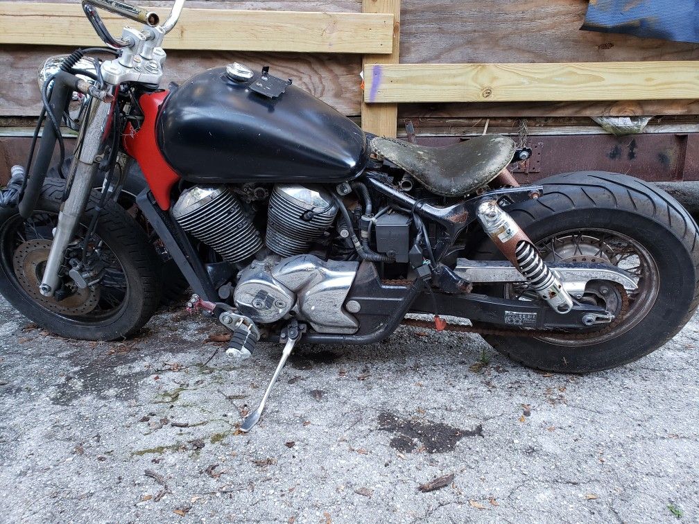 2001 honda shadow 750 ace deluxe bobber