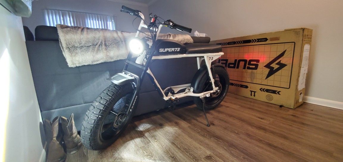 Electric bike Super73 S2