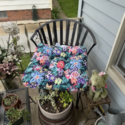 Indoor/Outdoor Tufted Square Seat Pillow
