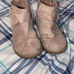 Gap Size 8 Booties