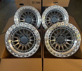 17” INCH LOCK OFF ROAD MOJAVE MACHINED POLISHED OFF ROAD WHEELS/RIMS 6 LUG CHEVY GMC TOYOTA