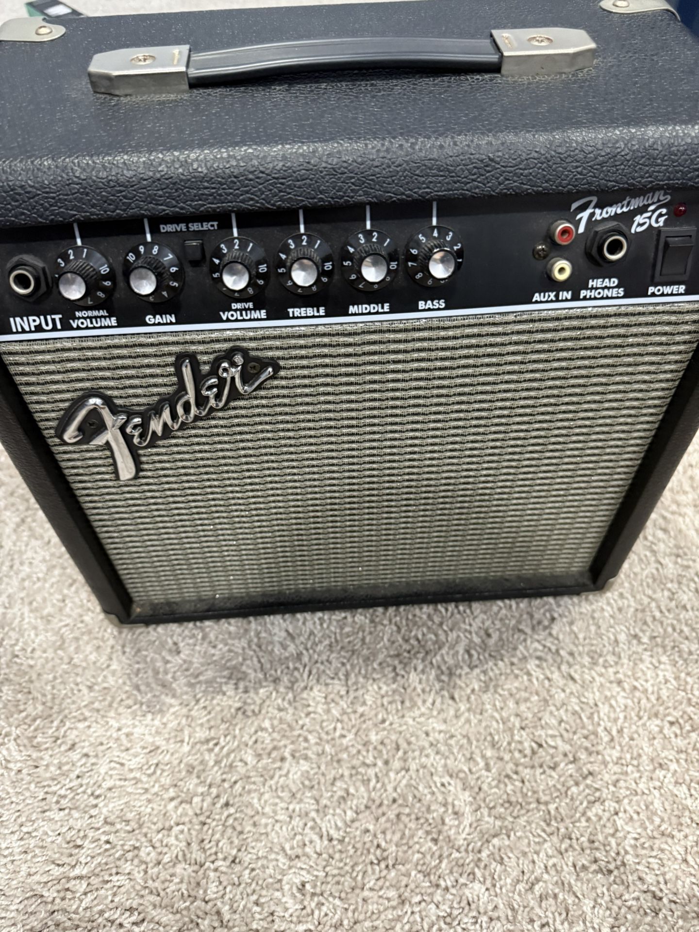 Fender Frontman 15g Amp 13” L x 7” W x 12” H