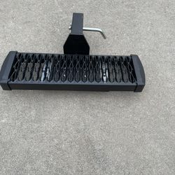 Hitch Step