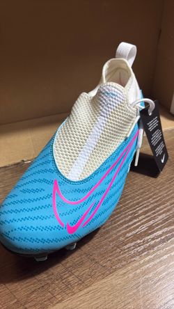 Nike Phantom GX Academy AG/ size 5.5