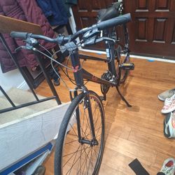 Women's Bike Liv 3 Med Size Perfect Condition 