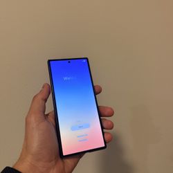 Samsung Galaxy Z Fold 7 – 256GB – Jet Black – Unlocked – Excellent Condition 