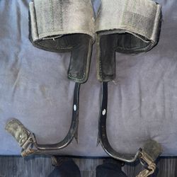 Climbers And Bucksqueeze