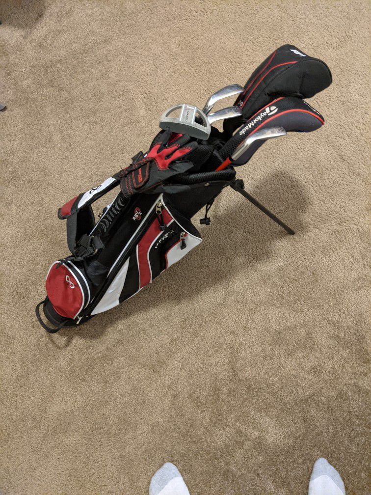 MAXFLI REV 2/ Junior Golf Set/ Full Set Of  Clubs, Bag , Glove And Tees/ All Like New