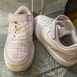 NIKE LITTLE KID COURT BOROUGH LOW RECRAFT 