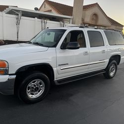 2004 GMC Yukon XL 2500 HD