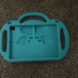 Kids Tablet Protective Case – Teal Robot Design w/ Stand